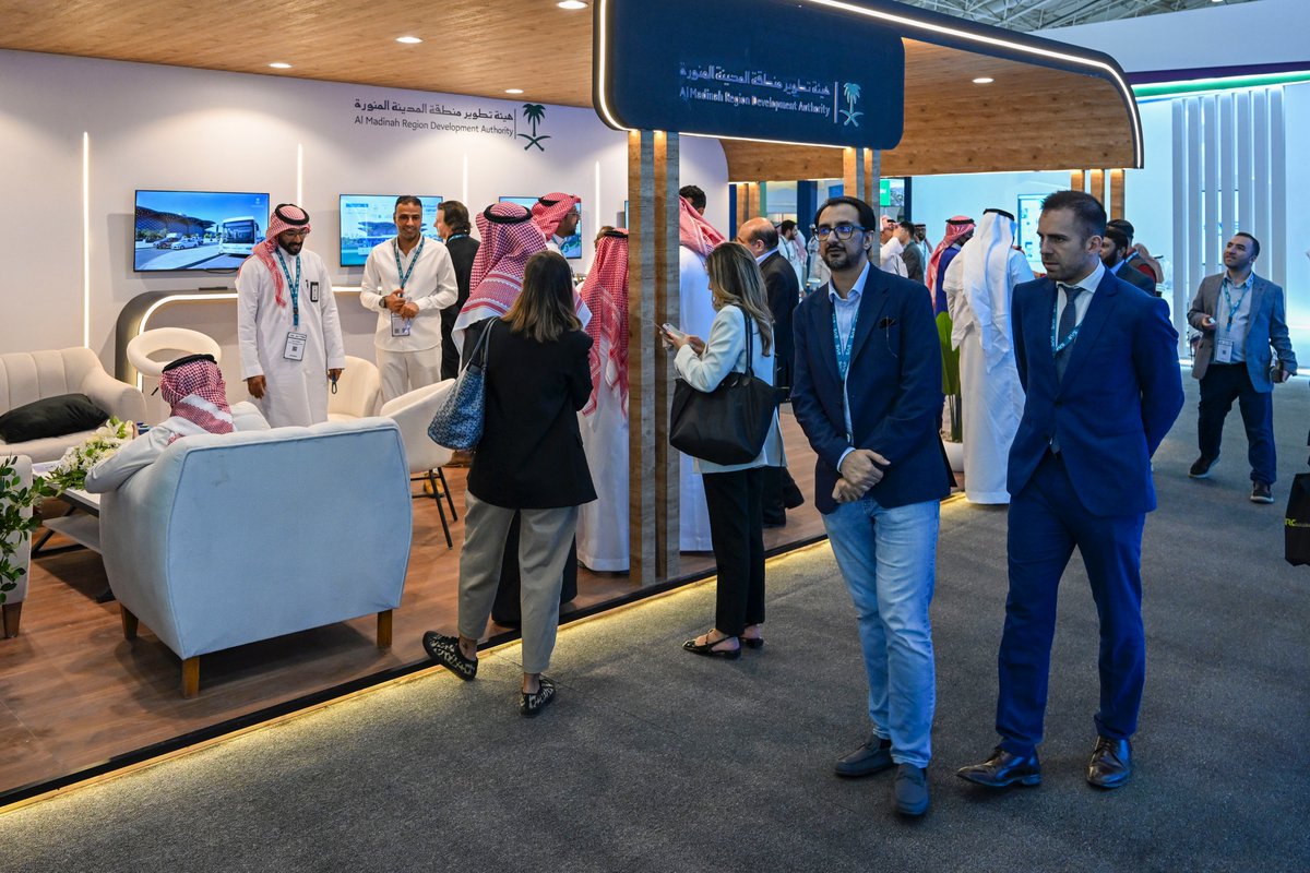 مشاركة الهيئة في معرض الخطوط الحديدية
