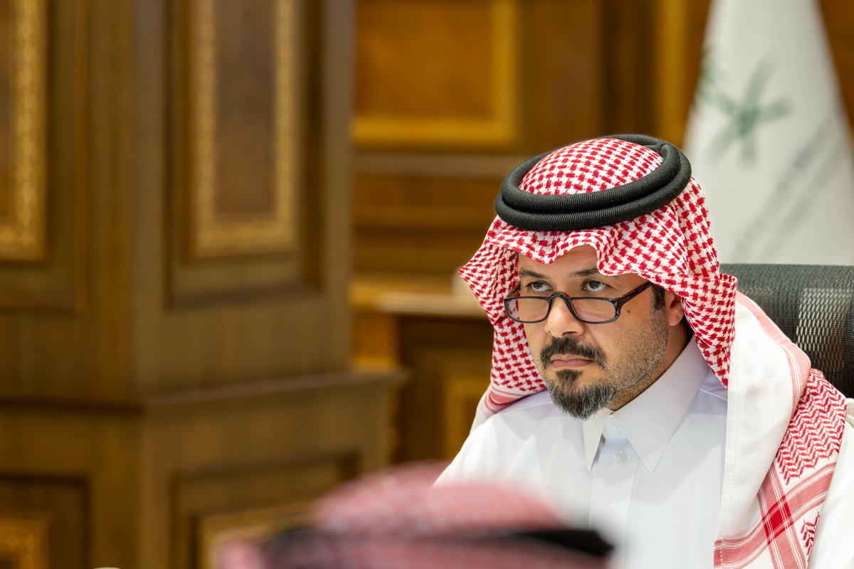 زيارة سمو أمير منطقة المدينة المنورة الأمير سلمان بن سلطان إلى مقر الهيئة