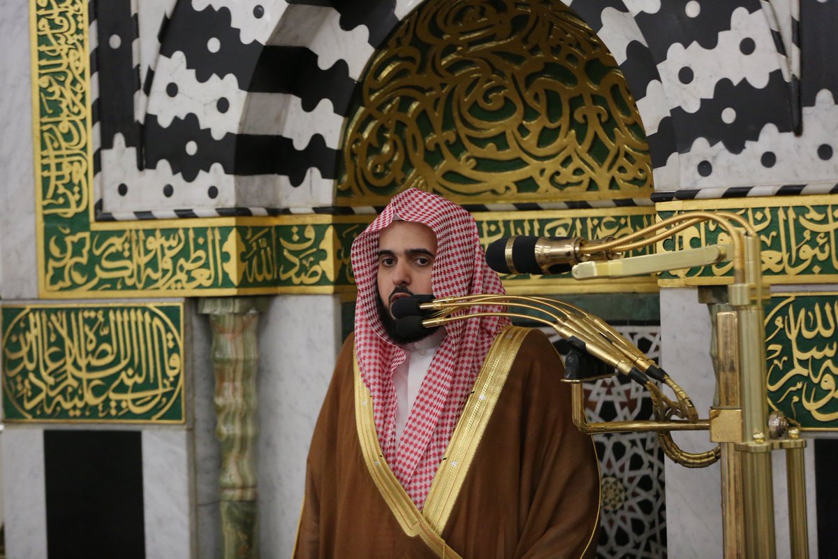 صلاة الخسوف في المسجد النبوي ومسجد قباء
