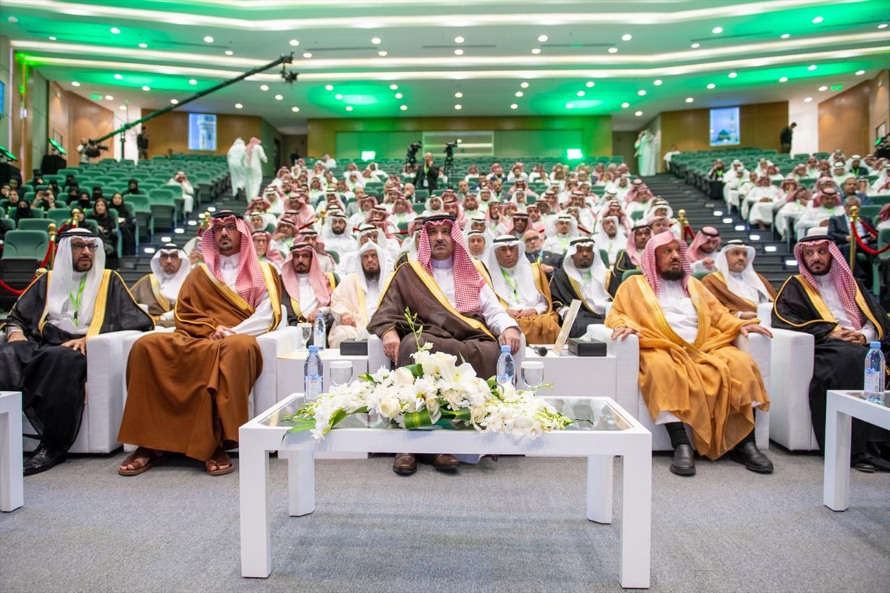 الأمير فيصل بن سلمان يفتتح منتدى البيئة بالمدينة المنورة